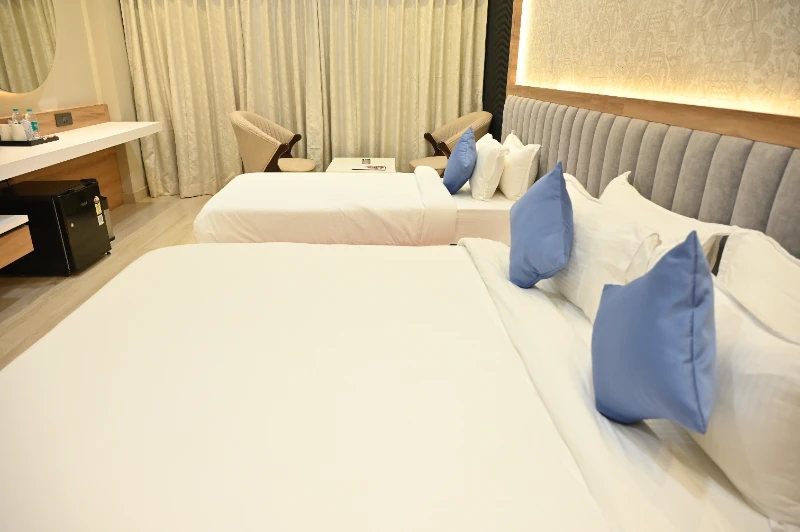 Platinum Suite Triple Bed (Sea View)