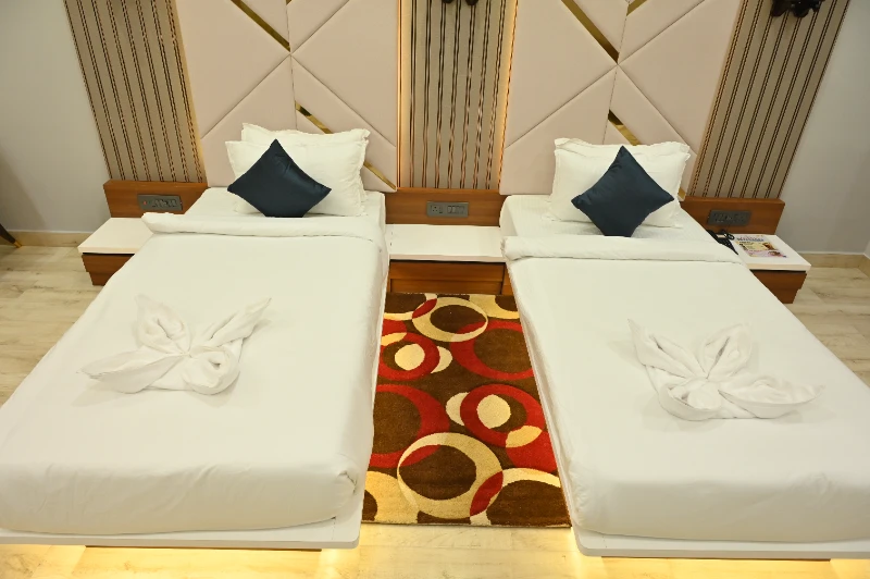 Platinum Suite Twin Bed (Sea View)