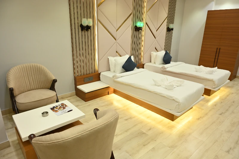 Platinum Suite Twin Bed (Sea View)