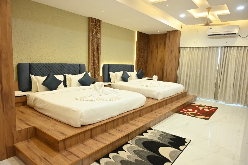 Hotel suite