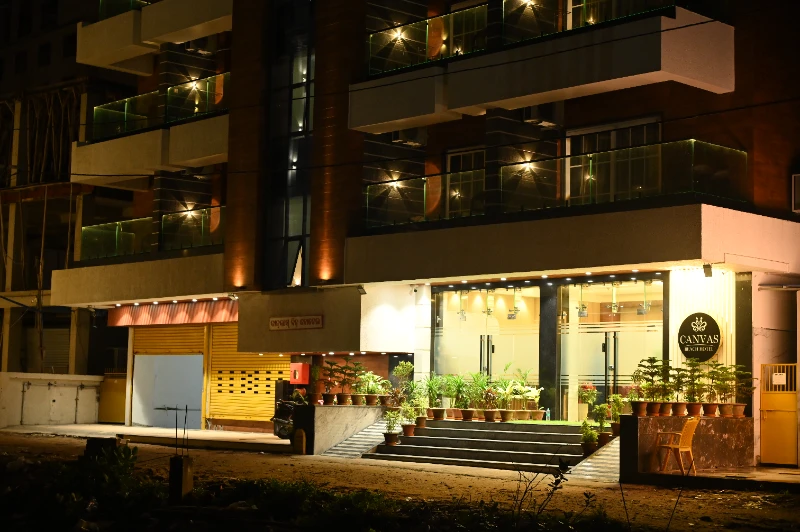 Hotel restaurant