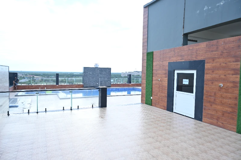 pool-10